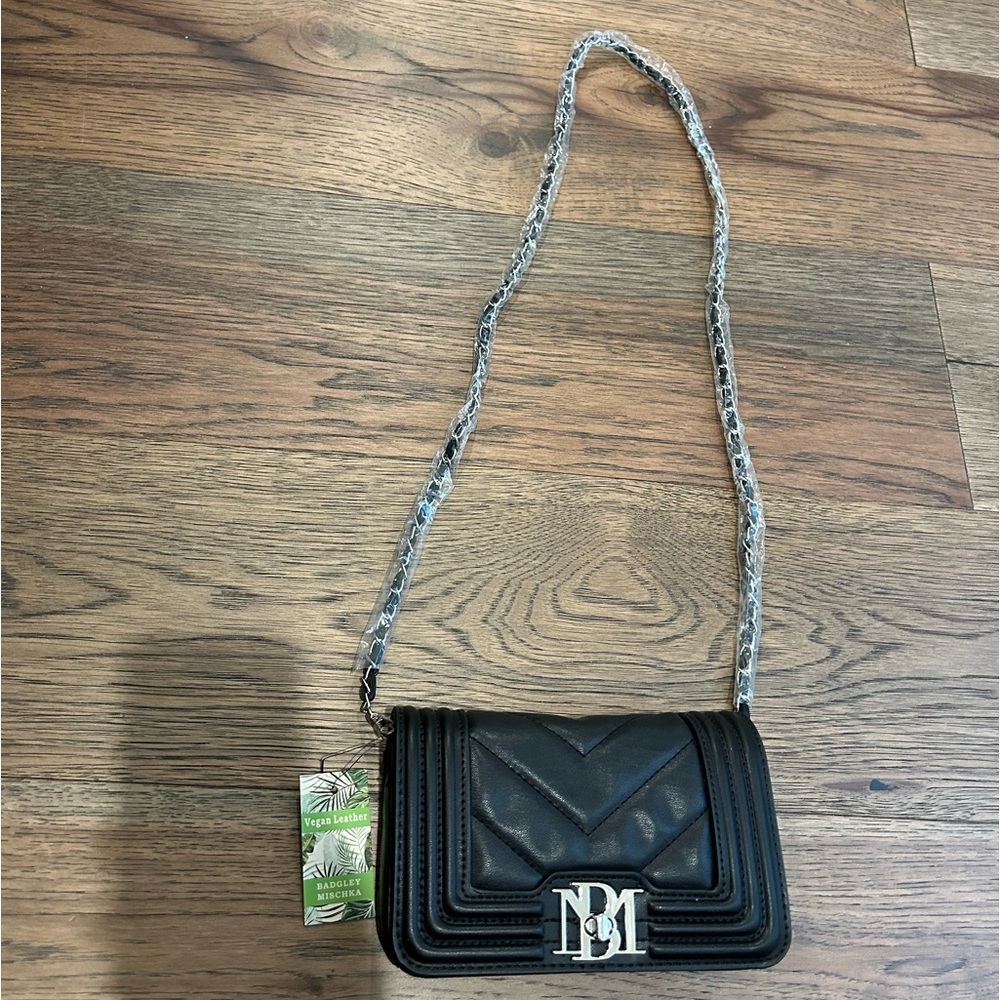 Badgley Mischka Quilted crossbody bag NWT